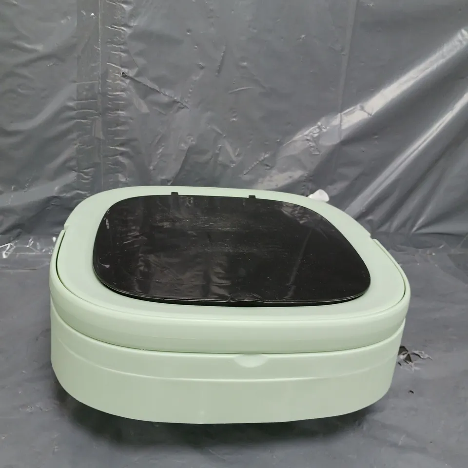 BOXED FOLDING WASHING MACHINE 