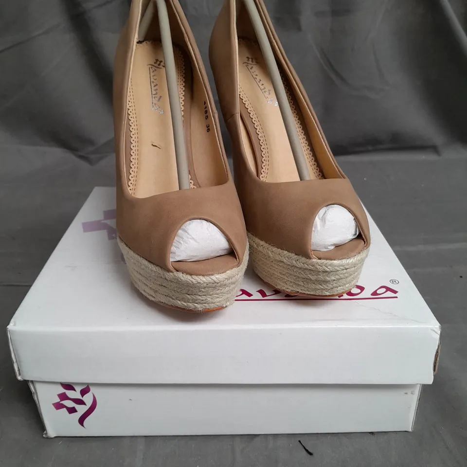 AVANDA LADIES HIGH HEELED PEEP TOE BEIGE SHOES SIZE EU 36