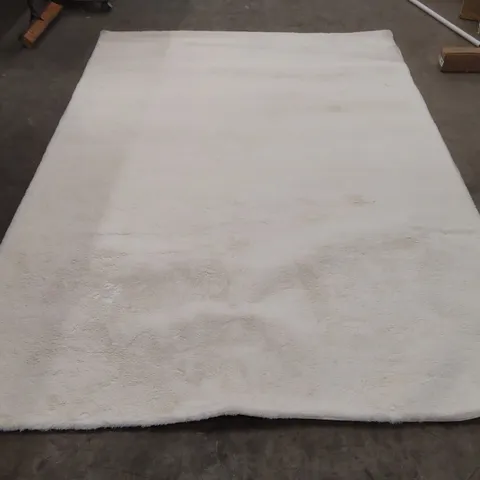 PACO HOME RABBIT RUG - 290 x 200cm
