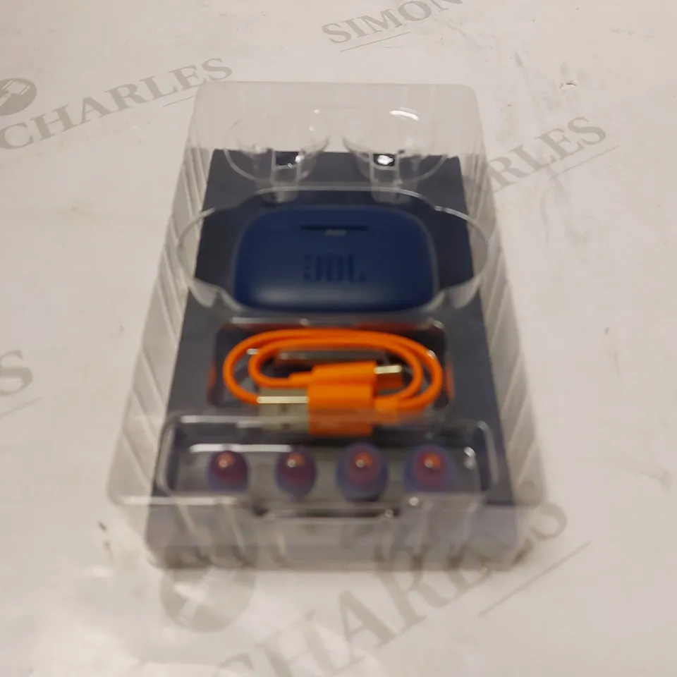 JBL TUNE 230NC TWS IN-EAR HEADPHONES