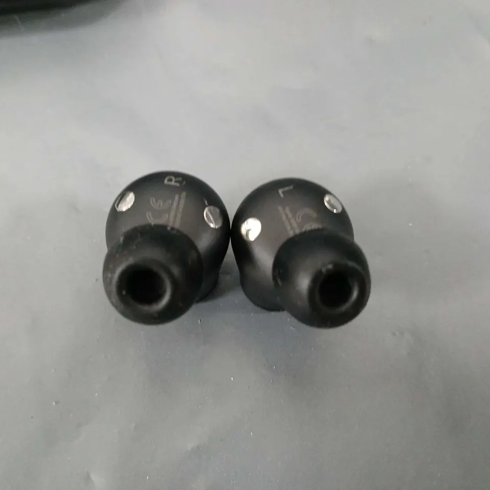 BOXED PAIR OF BEATS SOLO BUDS - BLACK 