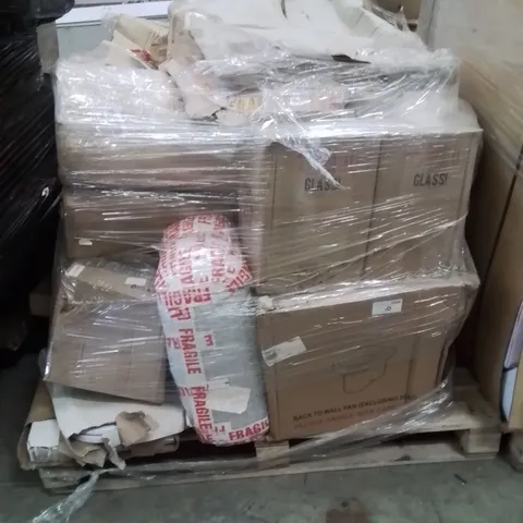 PALLET OF ASSORTED HOUSEHOLD GOODS AND PRODUCTS TO INCLUDE;TOILET SEAT,BACK TO WALL PAN
