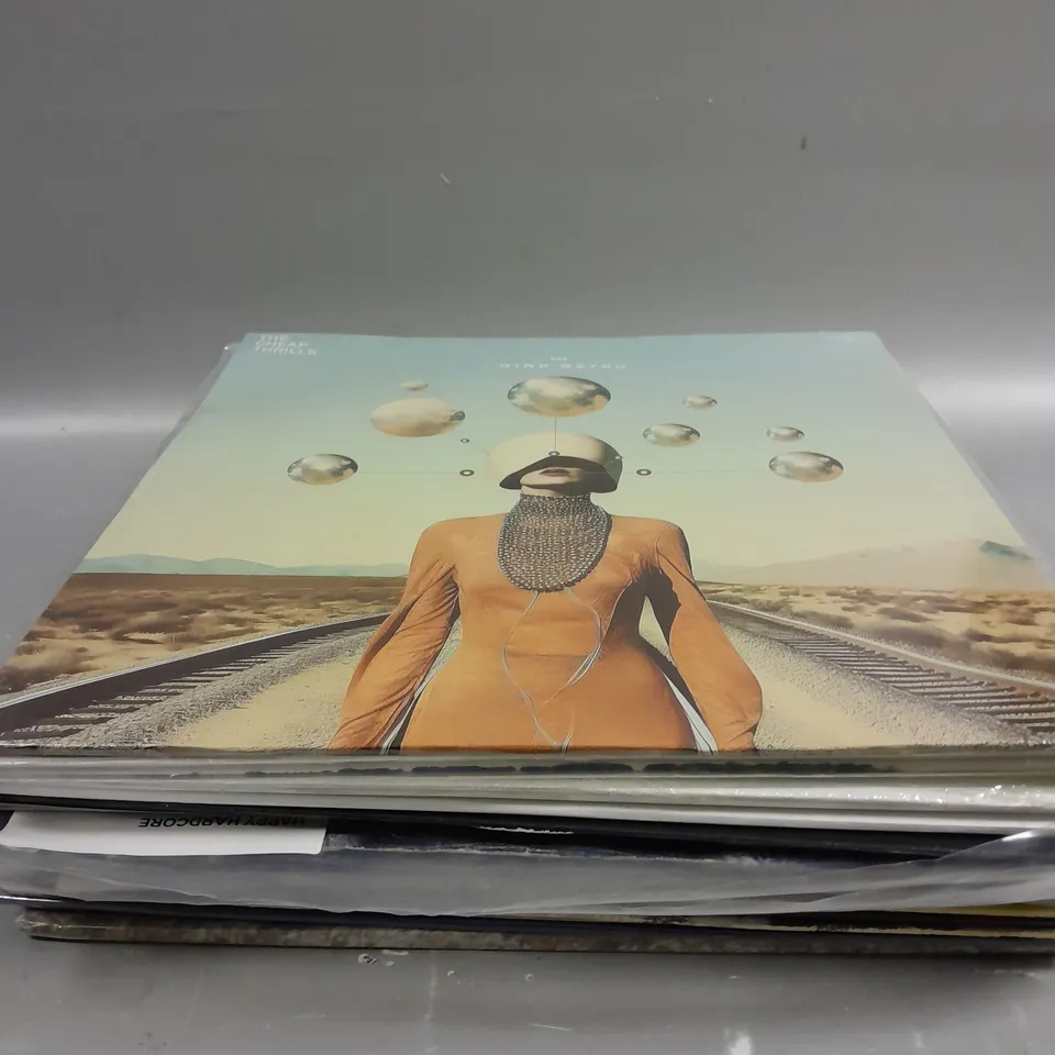 APPROXIMATELY 20 ASSORTED VINYLS TO INCLUDE DEMIS ROUSSOS, 10 CC, PHILIPS SAYCE ETC 