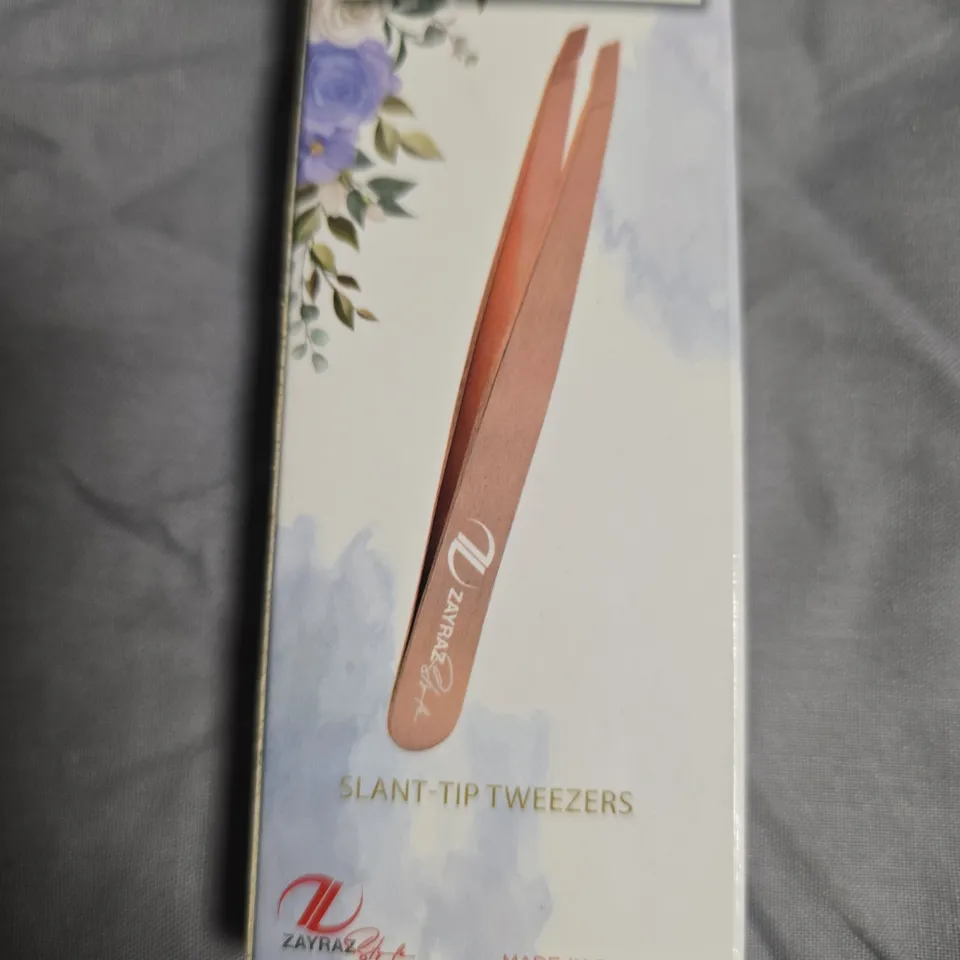 APPROXIMATELY 50 ZAYRAZ SLANT-TIP TWEEZERS – ROSE GOLD