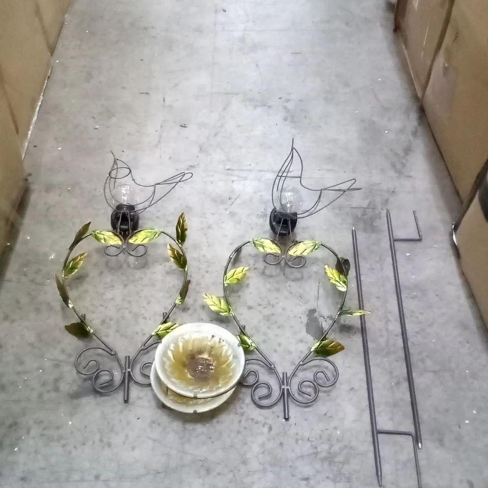 BOXED LED LIGHT AND BIRD BATH 