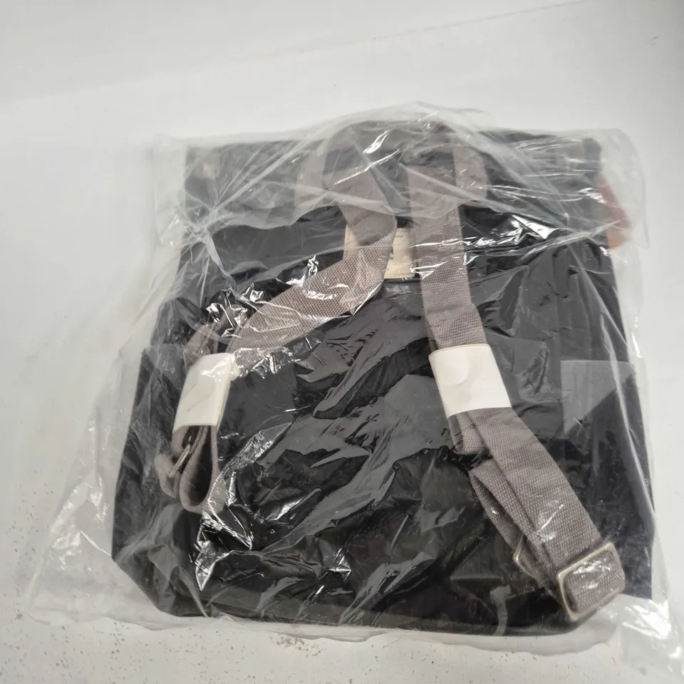 ROKA LONDON BACKPACK BAG – BLACK WITH GRAY STRAP (TAGGED)