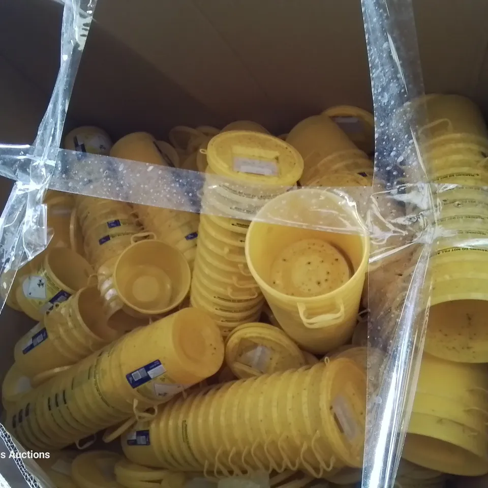 PALLET OF APPROXIMATELY 120 SHARPGUARD YELLOW 2.5 HAZARDOUS WASTE BINS WITH LIDS