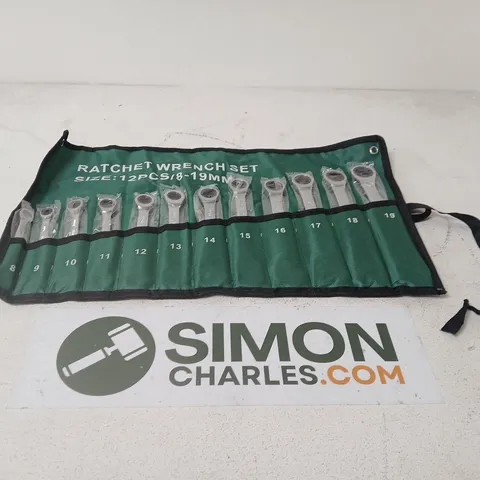 RATCHET WRENCH SET, 12 PIECES, 8–19 MM, IN GREEN ROLL