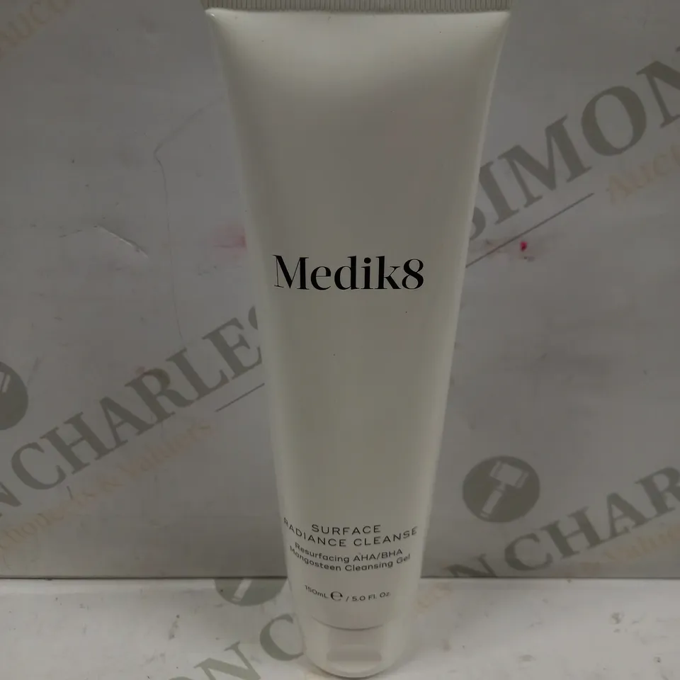 MEDIK8 SURFACE RADIANCE CLEANSING GEL - 150ML