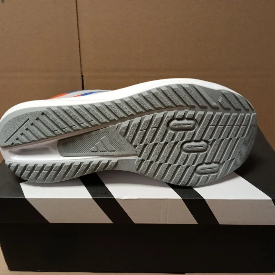 BOXED PAIR OF ADIDAS DURAMO SL2 JUNIOR TRAINERS IN BLUE - UK 5.5