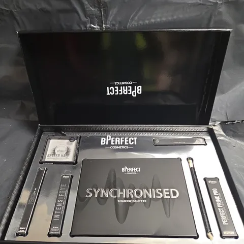 BPERFECT COSMETICS ALL EYES ON ME MAKE UP GIFT SET