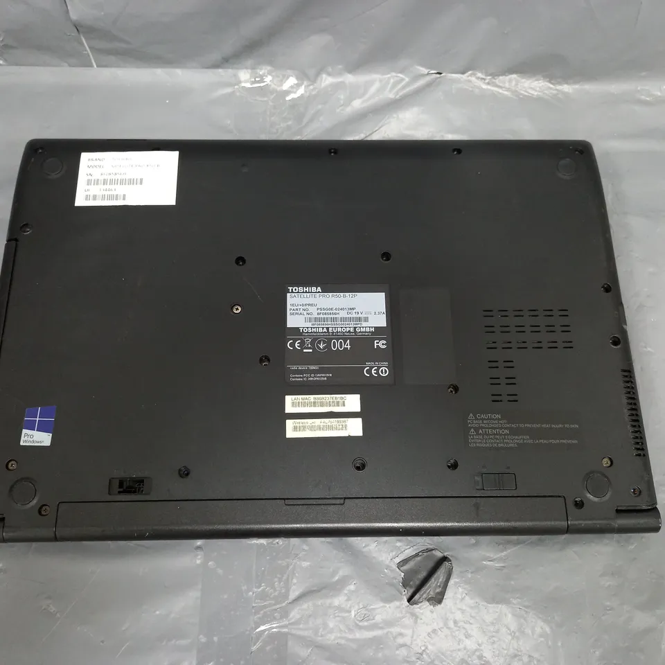 TOSHIBA SATELLITE PRO R50-B	15 INCH I3-4005U 1.70GHZ