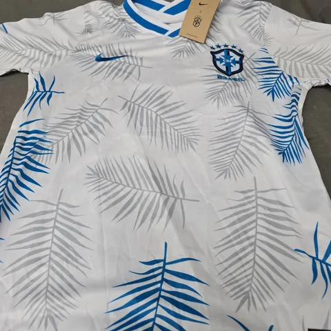 BRAZIL FC FOOTBALL JERSEY - SIZE L