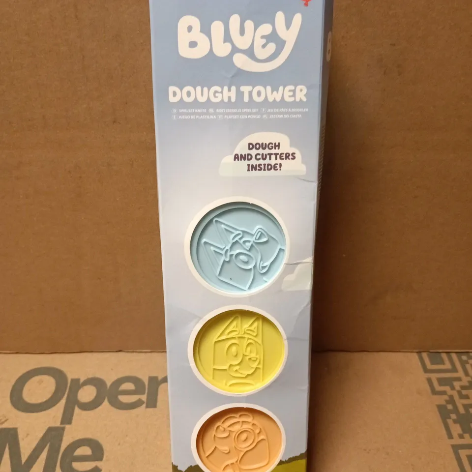 BLUEY DOUGH TOWER – DOUGH CUTTER PLAYSET