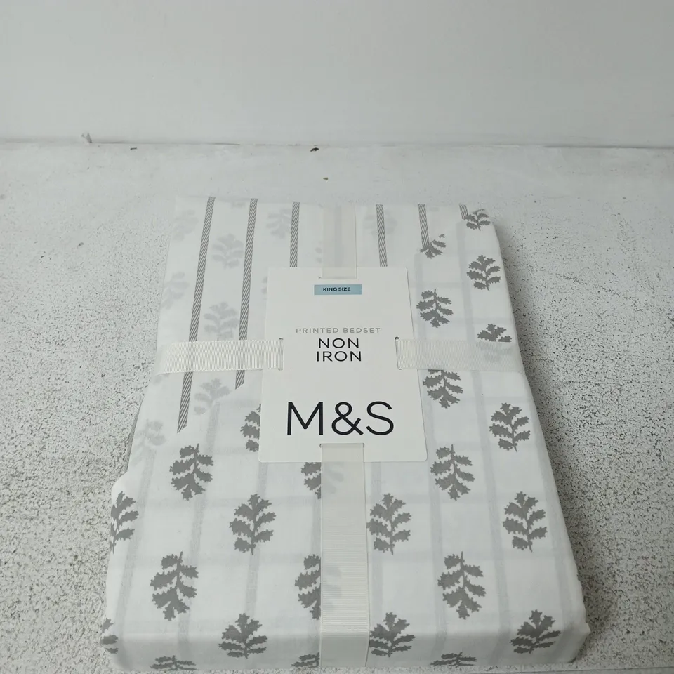 M&S PRINTED BEDSET – NON-IRON, KING SIZE