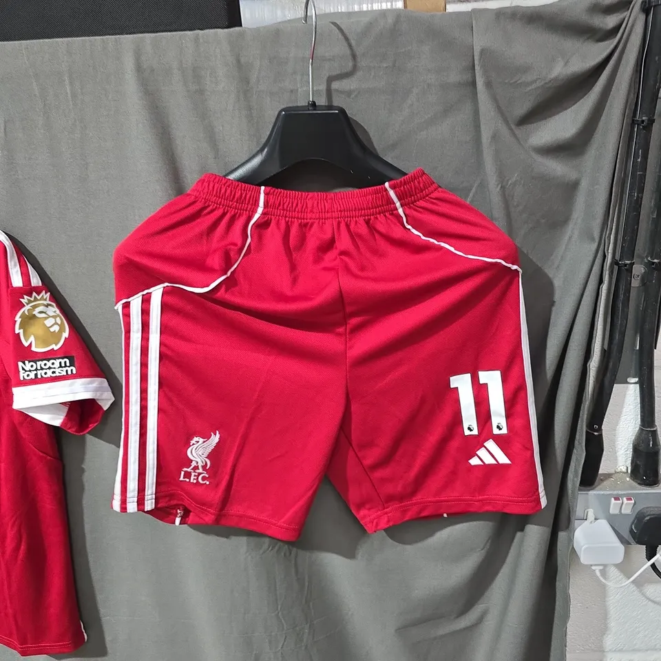 LIVERPOOL FC M. SALAH 11 HOME SHIRT + SHORTS – ADIDAS OFFICIAL LICENSED PRODUCT, SIZE UK 28