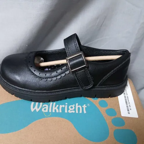 WALKRIGHT SEVERN MARY JANE SHOES, BLACK – UK 11 (KIDS) STYLE 20432