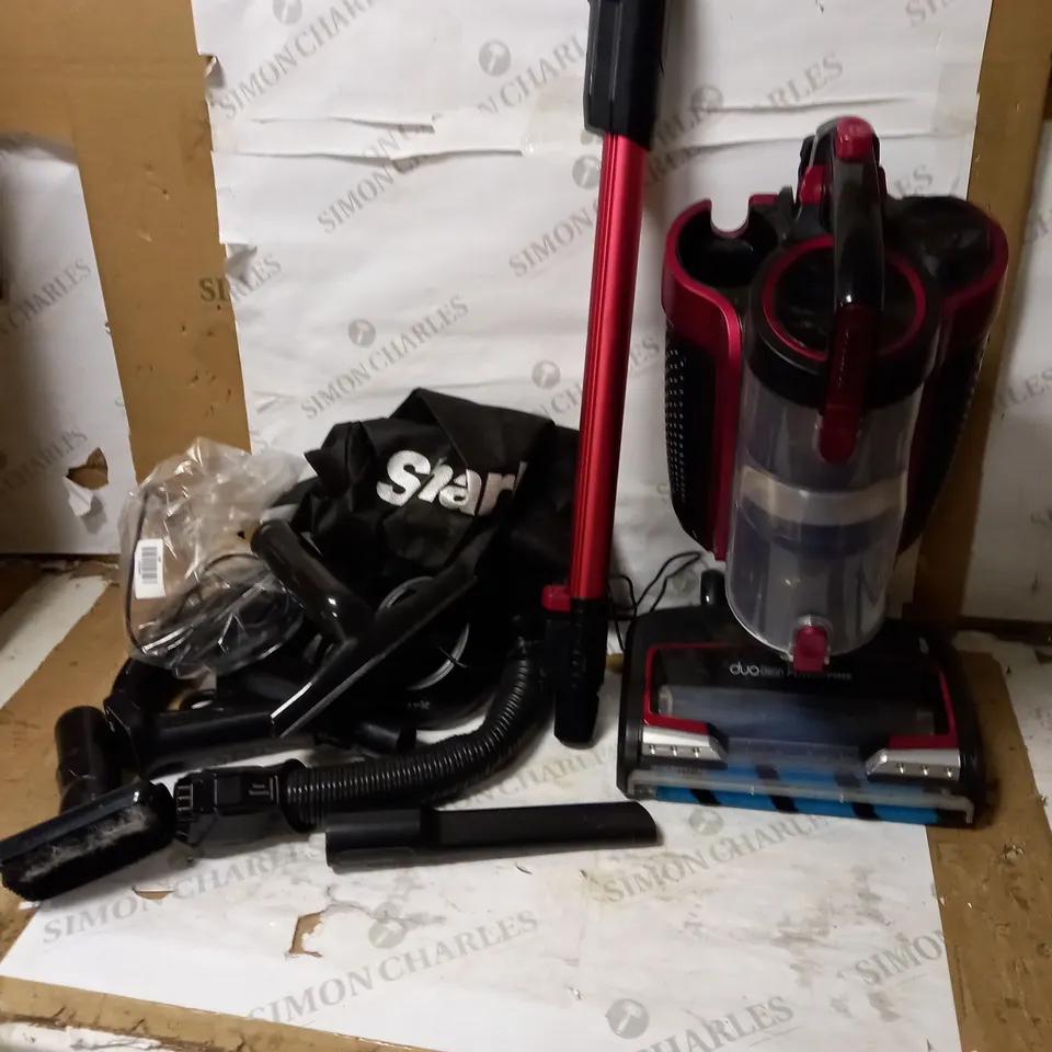 SHARK ICZ300UK CORDLESS UPRIGHT VACUUM CLEANER
