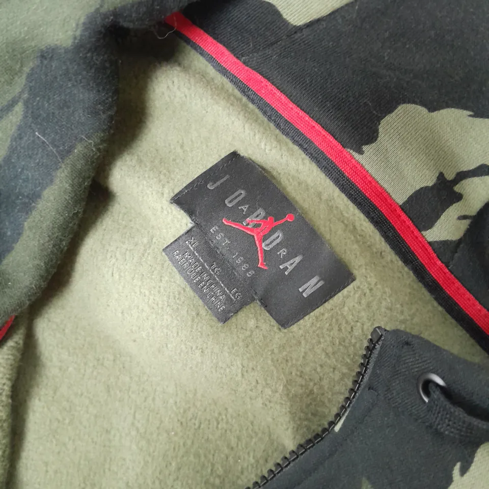 JORDAN FULL ZIP HOODIE IN DARK CAMO GREEN SIZE XL