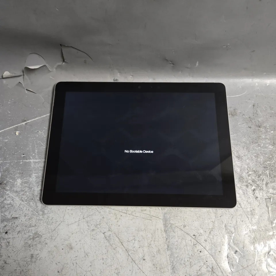 MICROSOFT SURFACE GO TABLET