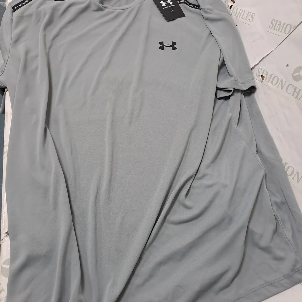 UNDER ARMOUR THE TECH TEE IN GREY - XL