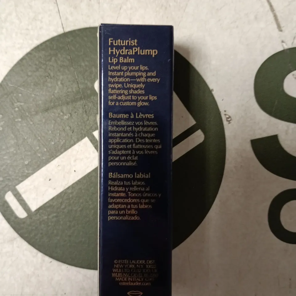 ESTÉE LAUDER FUTURIST HYDRAPLUMP LIP BALM