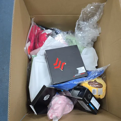 BOX OF APPROXIMATELY 25 ASSORTED CLOTHING ITEMS TO INCLUDE: VALISSIERE SEQUIN JACKET