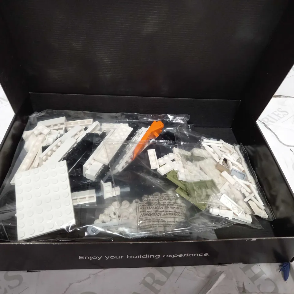 LEGO ARCHITECTURE LINCOLN MEMORIAL 21022 12++