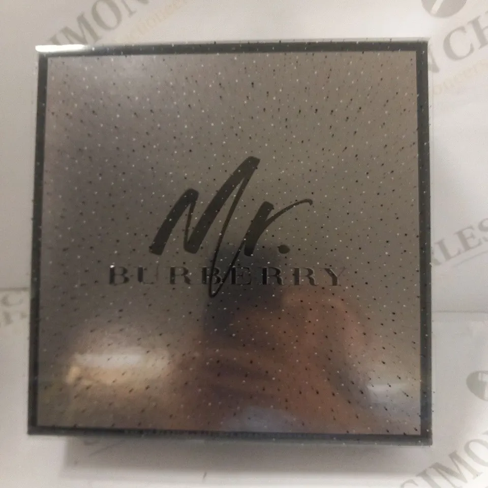 BOXED BURBERRY MR. BURBERRY EAU DE PARFUM GIFT SET
