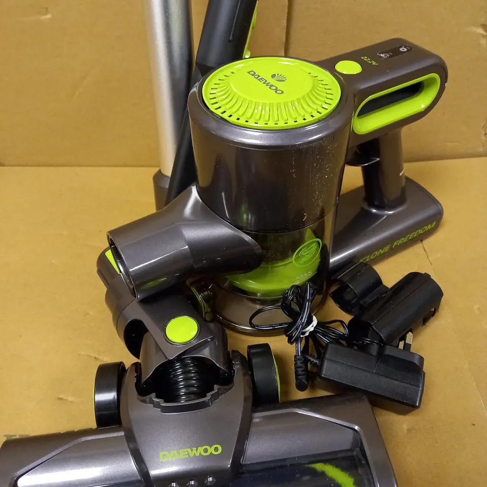 DAEWOO CYCLONE FREEDOM 22.2V CORDLESS VACUUM 