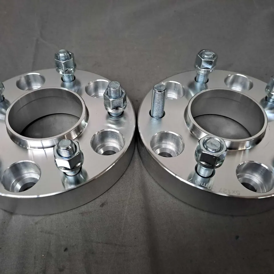 BILLET ALUMINIUM WHEEL ADAPTERS 
