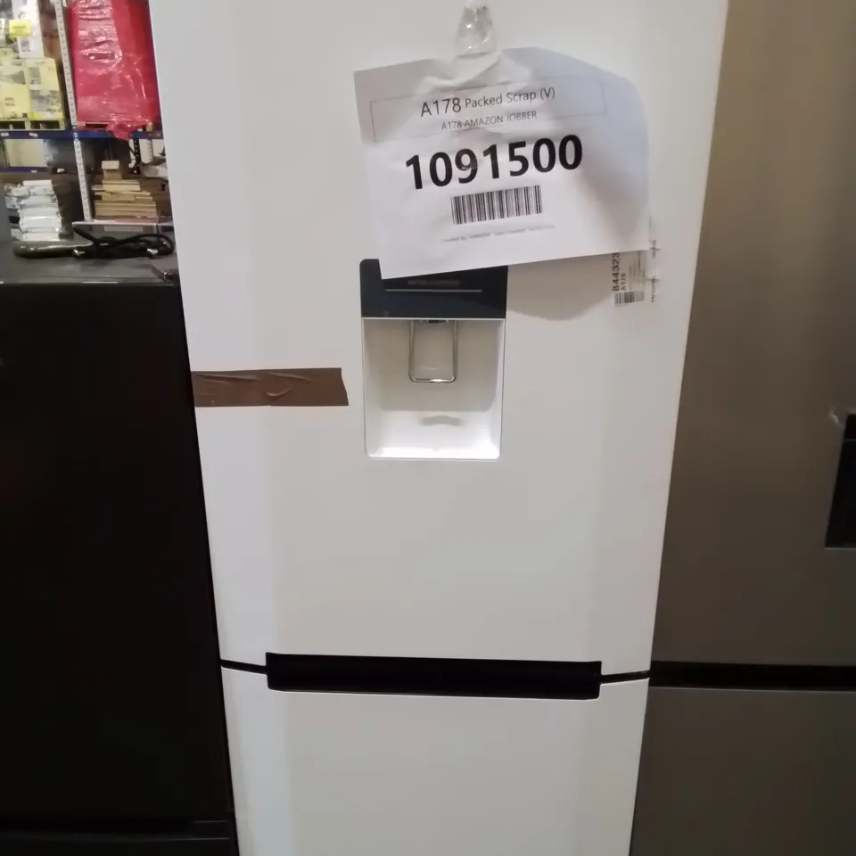 HOOVER FREESTANDING FRIDGE FREEZER - UNPROCESSED RAW RETURN