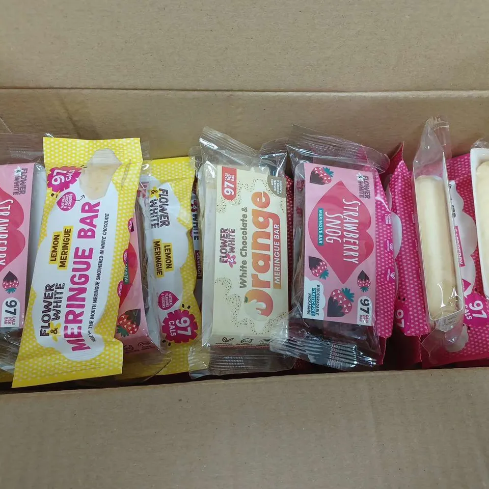 LOT OF APPROXIMATELY 25 FLOWER AND WHITE MERINGUE BARS