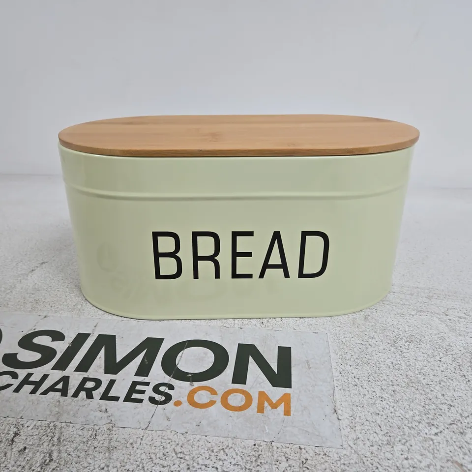Bread bin with wooden lid