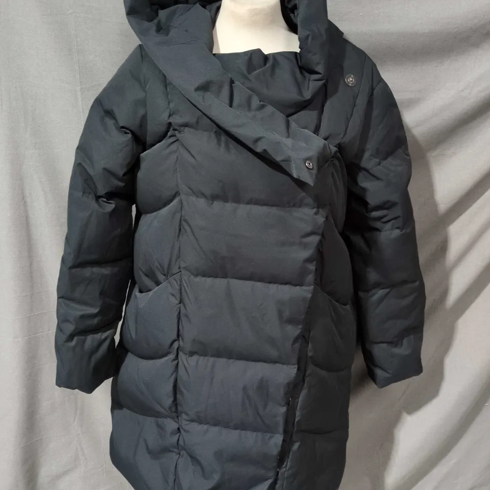 MOUNTAIN WAREHOUSE WOMEN'S COSY WRAP II EXTREME DOWN JACKET – BLACK, UK 16