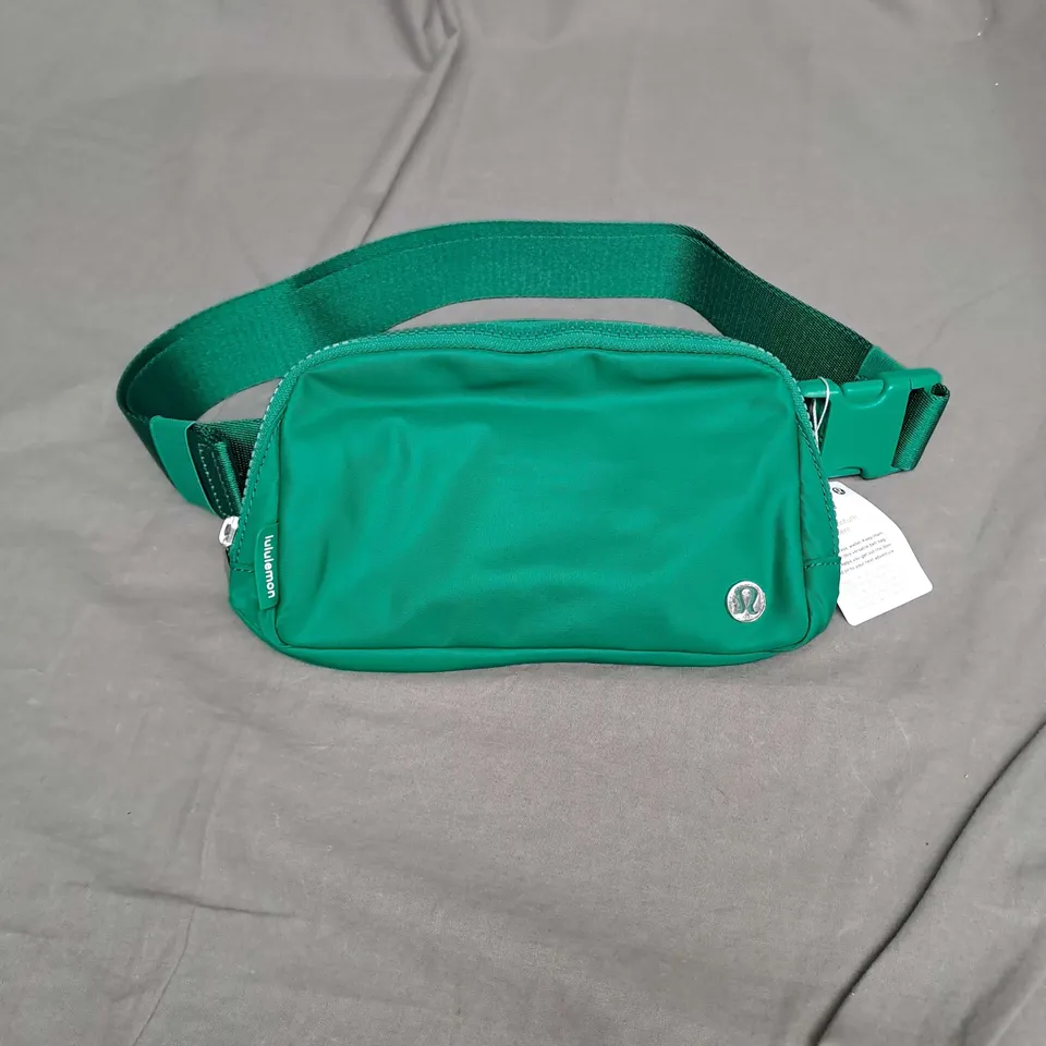LULULEMON EVERYWHERE BELT BAG IN GREEN