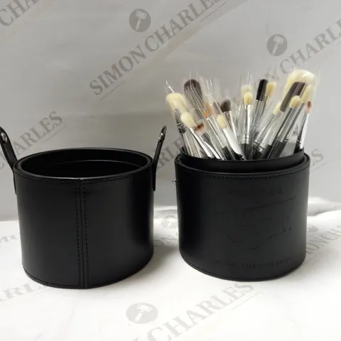 MORPHE X JAMES CHARLES MAKEUP BRUSH SET