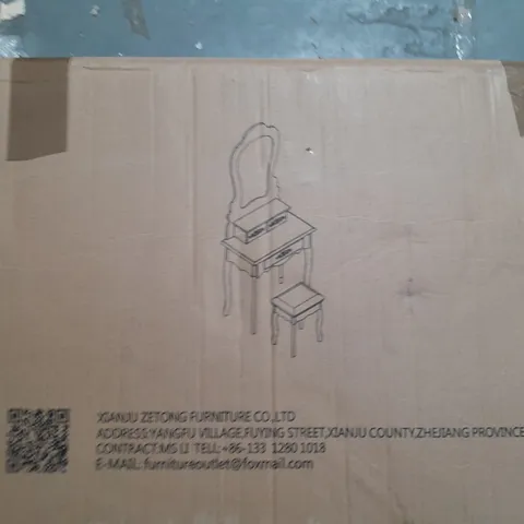 BOXED GIRLS DRESSING TABLE - COLLECTION ONLY