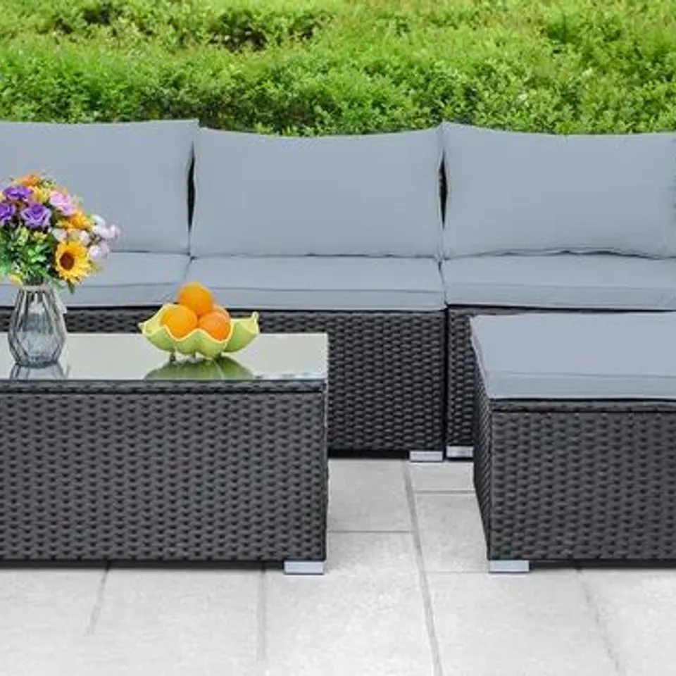 BOXED 4-SEATER KNIGHTSBRIDGE RATTAN GARDEN FURNITURE SOFA SET - BLACK (2 BOXES)
