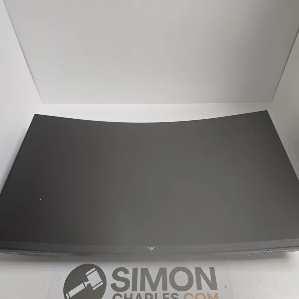 COMPUTER MONITOR – BOXED, PACKAGING SHOWS WEAR