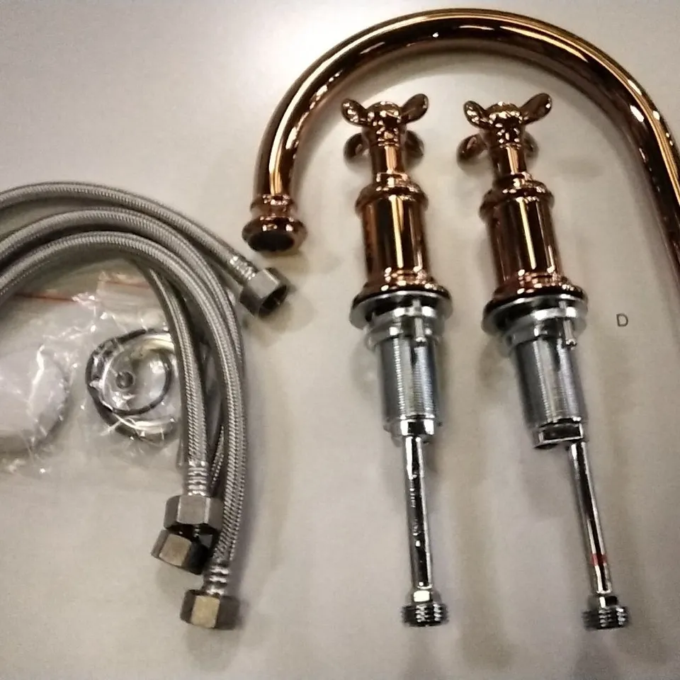 BOXED AS NEW CALYPSO PALMA 3H BATH FILLER IN ROSE GOLD