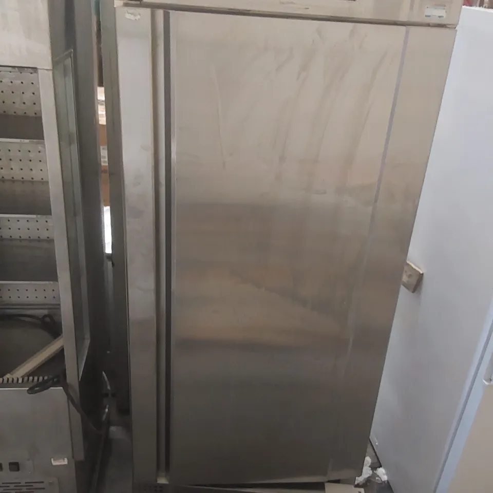 GRAM COMMERCIAL STAINLESS STEEL UPRIGHT TEMPERATURE CONTROLLED FOOD STORAGE CABINET