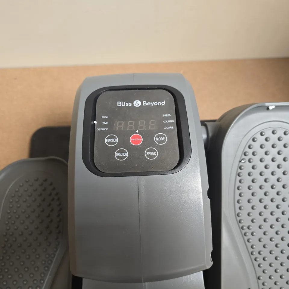 BLISS & BEYOND STEPPRO COMPACT ELECTRIC STEPPER WITH REMOTE & MANUAL