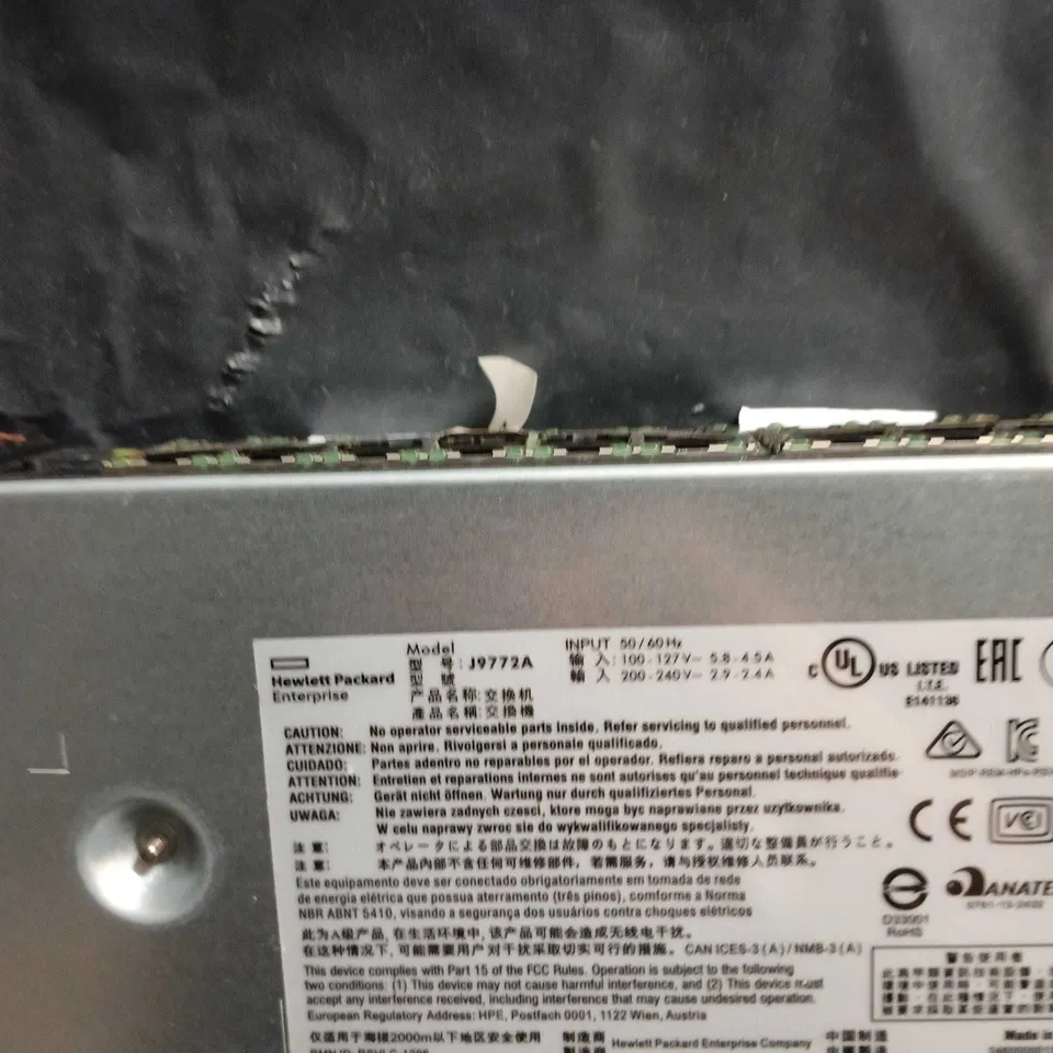 HP/HPE ARUBA NETWORK SWITCH MODULE – 24-PORT (J9772A) + ARUBA BOXED UNIT