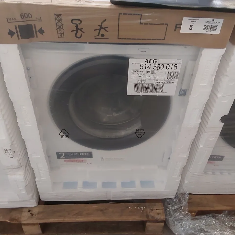 AEG PROSTEAM® TECHNOLOGY LF7C8636BI INTEGRATED 8KG WASHING MACHINE WITH 1600 RPM - WHITE - B RATED