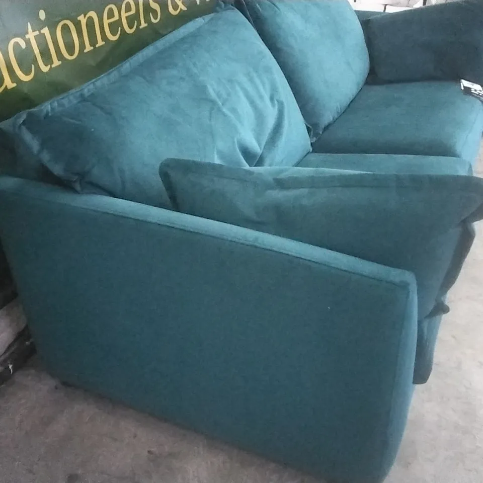 QUALITY BRITISH MADE THE LOUNGE COMPANY HARDWOOD FRAMED COLETTE-FOAM FOUR SEATER EVENING TEAL SOFA