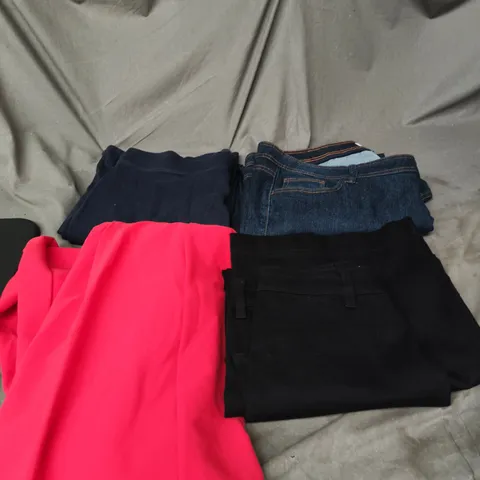 APPROXIMATELY 20 ASSORTED CLOTHING PRODUCTS IN VARIOUS STYLES & SIZES TO INCLUDE PANTS, T-SHIRTS, DRESSES ETC