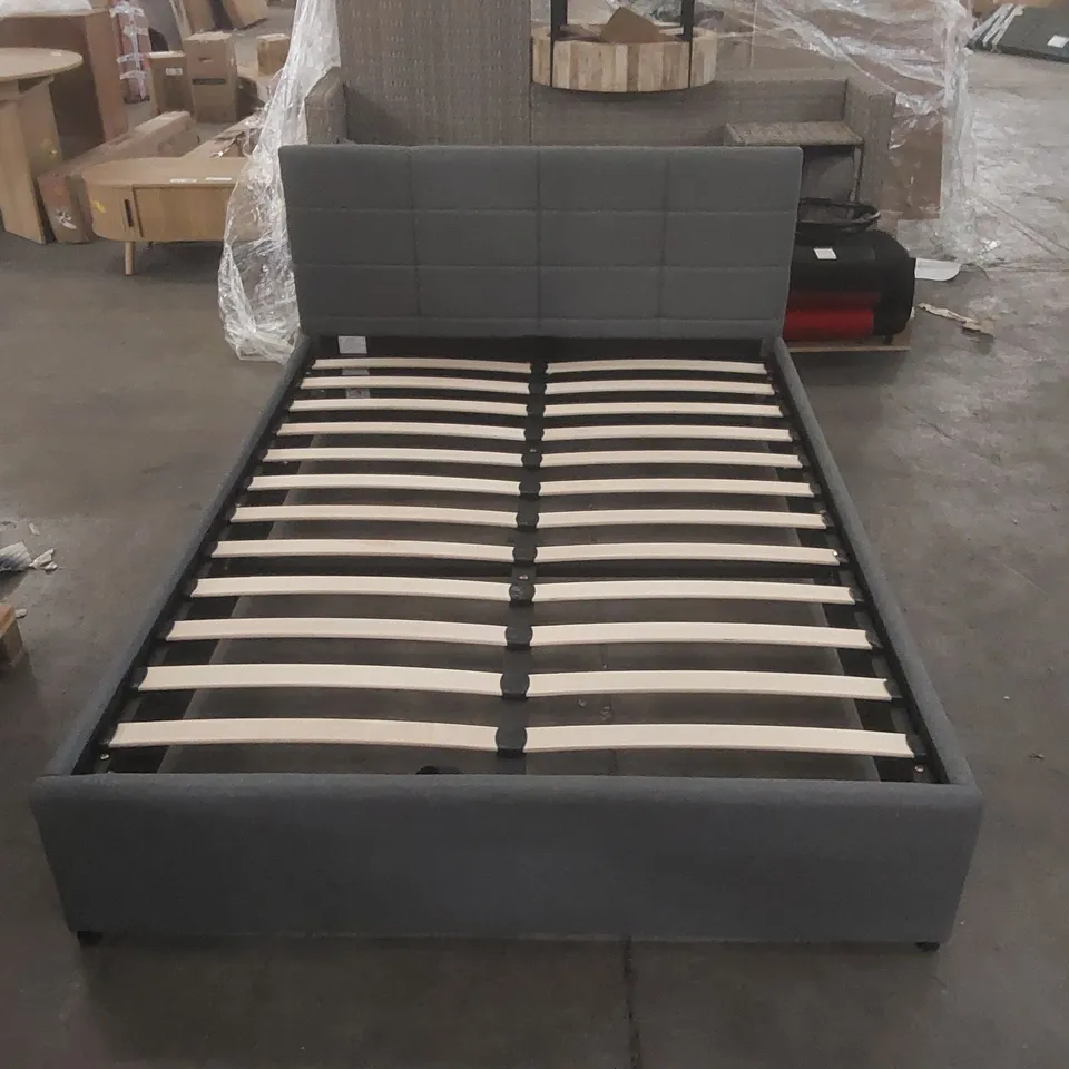 PHILIPPE UPHOLSTERED OTTOMAN BED SIZE:DOUBLE (4'6) COLOUR: GREY