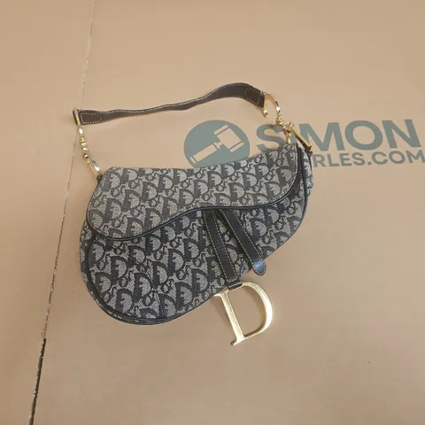 CHRISTIAN DIOR KIDNEY SHAPED HAND BAG
