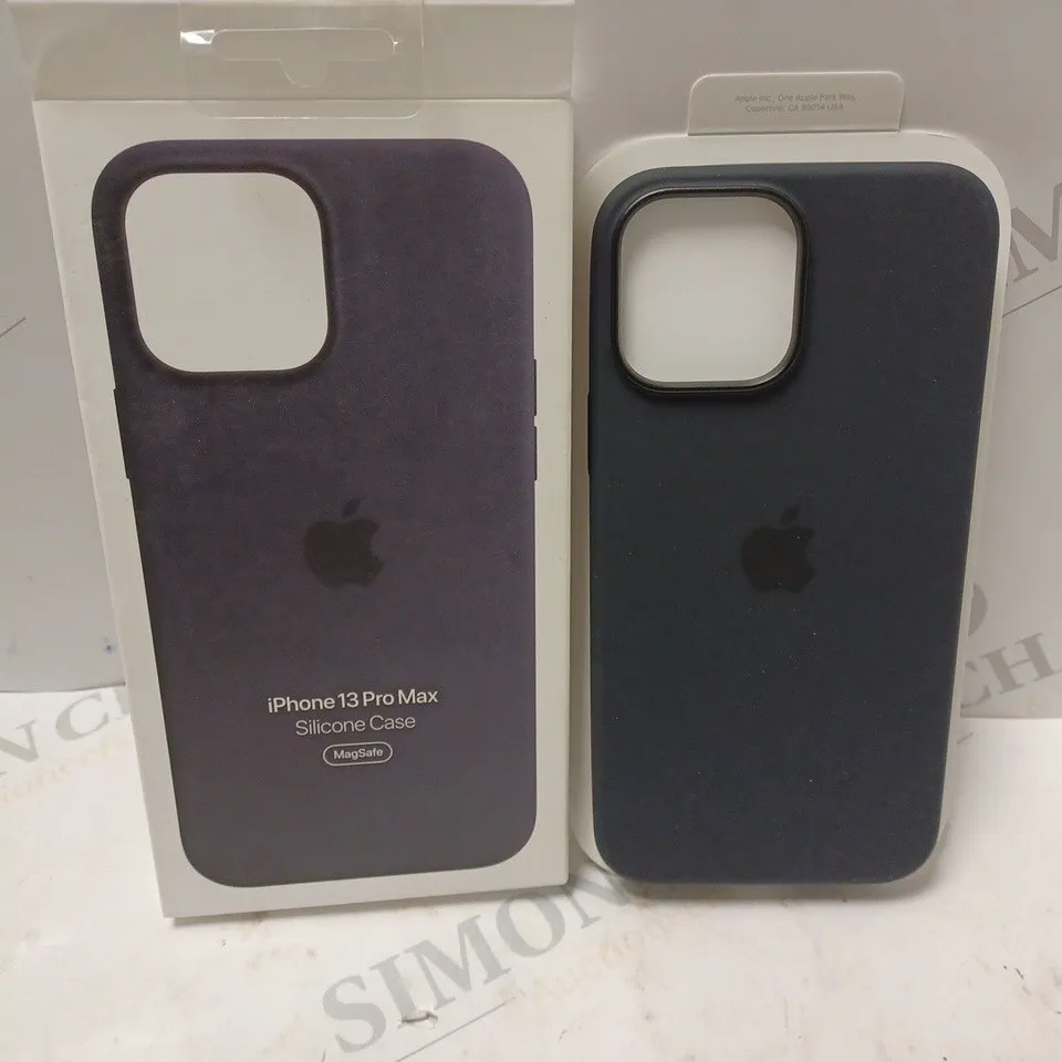 BOXED OFFICIAL APPLE IPHONE 13PRO MAX SILICONE CASE - MAGSAFE - MIDNIGHT